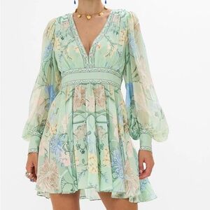 Camilla
Short Dress With Blouson Sleeve
Dreaming In Dutch